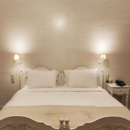 Haones Suites Ioannina Eksteriør billede
