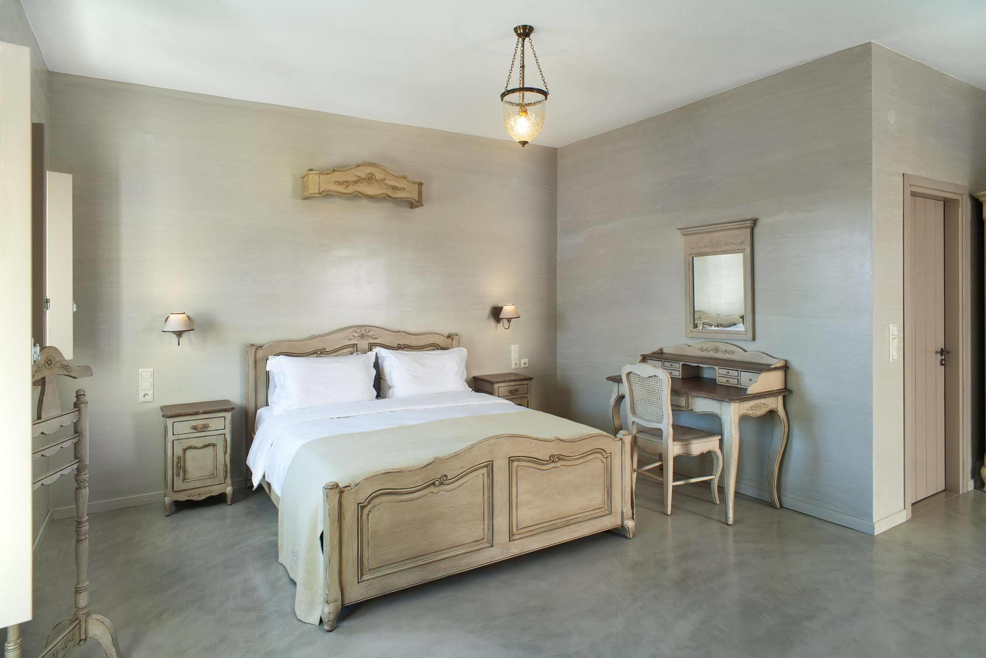 Haones Suites Ioannina Eksteriør billede